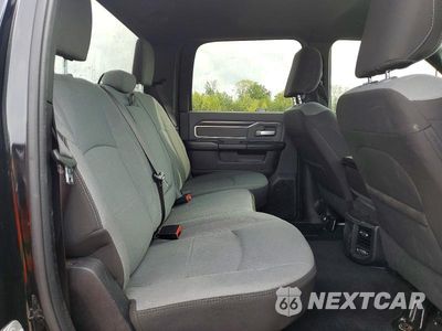 Zdjęcie 10 z 12 samochodu: 2023 RAM 2500 BIG HORN VIN:3C6UR5DL4PG651217 - miniatura