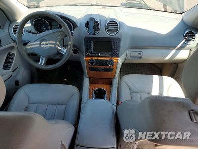 Zdjęcie 8 z 13 samochodu: 2007 MERCEDES-BENZ ML 350 VIN:4JGBB86E87A176041 - miniatura