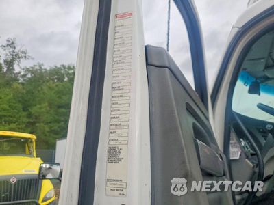 Zdjęcie 12 z 13 samochodu: 2015 KENWORTH T680 SEMI TRUCK VIN:1XKYA48X9FJ462461 - miniatura