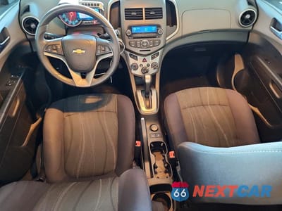 Zdjęcie 8 z 12 samochodu: 2012 CHEVROLET SONIC LT VIN:1G1JC6SH3C4172658 - miniatura