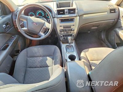 Zdjęcie 8 z 12 samochodu: 2010 FORD FUSION SE VIN:3FAHP0HA3AR252389 - miniatura