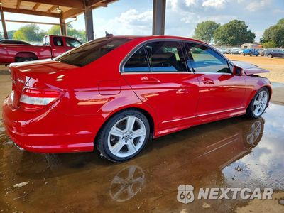 Trzecie zdjęcie samochodu z tyłu: 2011 MERCEDES-BENZ C 300 4MATIC VIN:WDDGF8BB5BR182843 - miniatura