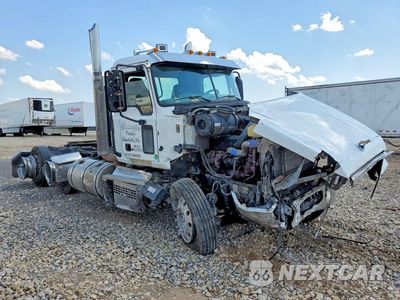 Czwarte zdjęcie samochodu z boku: 2019 MACK PINNACLE SEMI TRUCK VIN:1M1PN4GY4KM002025 - miniatura
