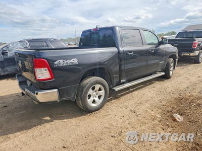 Trzecie zdjęcie samochodu z tyłu: 2020 RAM 1500 BIG HORN/LONE STAR VIN:1C6SRFFT8LN284348 - miniatura