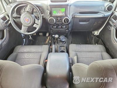 Zdjęcie 8 z 13 samochodu: 2012 JEEP WRANGLER UNLIMITED SPORT VIN:1C4BJWDG4CL282887 - miniatura