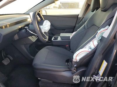 Zdjęcie 7 z 12 samochodu: 2026 TESLA MODEL Y VIN:7SAYGDED8TA592500 - miniatura