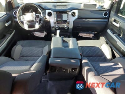 Zdjęcie 8 z 12 samochodu: 2020 TOYOTA TUNDRA SR5 VIN:5TFDY5F13LX907067 - miniatura