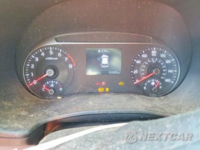 Zdjęcie 9 z 12 samochodu: 2022 KIA SOUL LX VIN:KNDJ23AU7N7820950 - miniatura
