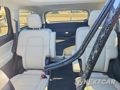 Zdjęcie 10 z 13 samochodu: 2025 LINCOLN AVIATOR VIN:5LM5J6WC1SGL29056 - miniatura