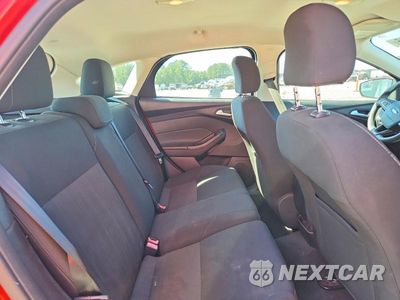 Zdjęcie 10 z 12 samochodu: 2016 FORD FOCUS SE VIN:1FADP3K25GL222402 - miniatura