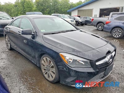 Czwarte zdjęcie samochodu z boku: 2018 MERCEDES-BENZ CLA 250 4MATIC VIN:WDDSJ4GB9JN634888 - miniatura