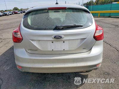 Zdjęcie 6 z 12 samochodu: 2013 FORD FOCUS SE VIN:1FADP3K24DL301698 - miniatura