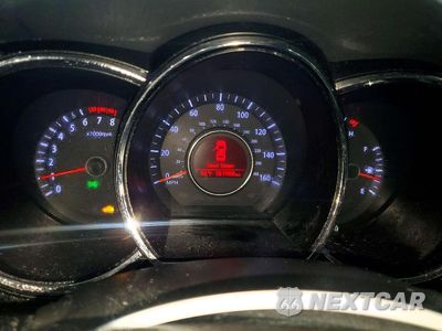 Zdjęcie 9 z 12 samochodu: 2013 KIA OPTIMA LX VIN:KNAGM4A76D5439330 - miniatura