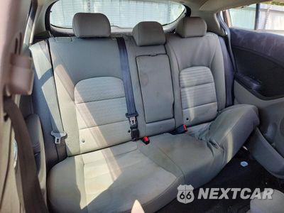 Zdjęcie 10 z 13 samochodu: 2015 KIA FORTE EX VIN:KNAFX5A86F5262895 - miniatura