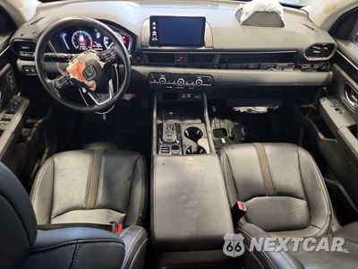 Zdjęcie 8 z 13 samochodu: 2025 HONDA PILOT EXL VIN:5FNYG1H41SB081980 - miniatura