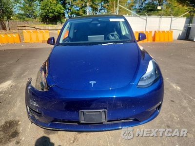 Piąte zdjęcie samochodu w środku: 2024 TESLA MODEL Y VIN:7SAYGAEE9RF981651 - miniatura