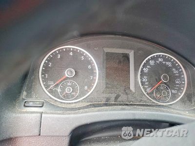 Zdjęcie 9 z 12 samochodu: 2016 VOLKSWAGEN TIGUAN S VIN:WVGAV7AX3GW518083 - miniatura