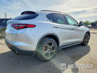 Trzecie zdjęcie samochodu z tyłu: 2018 ALFA ROMEO STELVIO SPORT VIN:ZASFAKPN0J7B78981 - miniatura