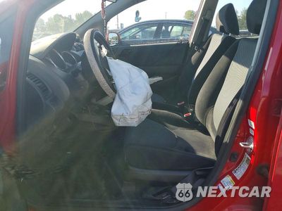 Zdjęcie 7 z 12 samochodu: 2007 HONDA FIT S VIN:JHMGD38627S058122 - miniatura