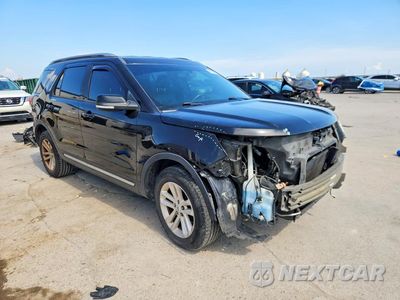 Czwarte zdjęcie samochodu z boku: 2017 FORD EXPLORER XLT VIN:1FM5K7D89HGB27675 - miniatura