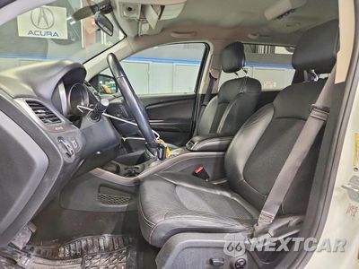 Zdjęcie 7 z 13 samochodu: 2018 DODGE JOURNEY CROSSROAD VIN:3C4PDCGG0JT378587 - miniatura