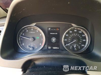 Zdjęcie 9 z 12 samochodu: 2017 HYUNDAI ELANTRA LIMITED VIN:5NPD84LF4HH013253 - miniatura