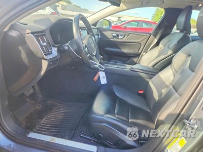 Zdjęcie 7 z 12 samochodu: 2020 VOLVO S60 T6 MOMENTUM VIN:7JRA22TK0LG065189 - miniatura