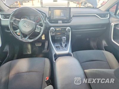 Zdjęcie 8 z 13 samochodu: 2021 TOYOTA RAV4 LE VIN:2T3K1RFVXMW165536 - miniatura