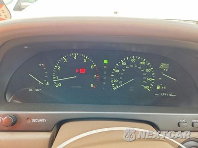 Zdjęcie 9 z 12 samochodu: 1994 LEXUS LS 400 VIN:JT8UF11E3R0198097 - miniatura