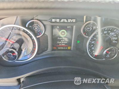 Zdjęcie 9 z 12 samochodu: 2019 RAM 2500 BIG HORN VIN:3C6UR5ML5KG540071 - miniatura