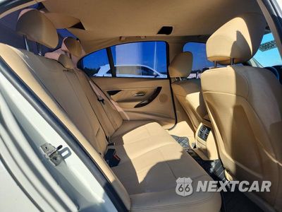 Zdjęcie 10 z 12 samochodu: 2014 BMW 320 I VIN:WBA3B1C51EK133637 - miniatura