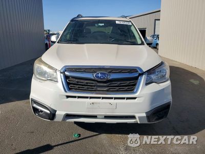 Piąte zdjęcie samochodu w środku: 2018 SUBARU FORESTER 2.5I PREMIUM VIN:JF2SJAEC6JH593804 - miniatura