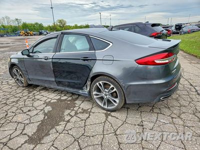 Drugie zdjęcie samochodu z przodu: 2020 FORD FUSION TITANIUM VIN:3FA6P0D97LR136831 - miniatura