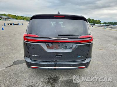 Zdjęcie 6 z 13 samochodu: 2023 CHRYSLER PACIFICA HYBRID TOURING L VIN:2C4RC1L72PR631331 - miniatura