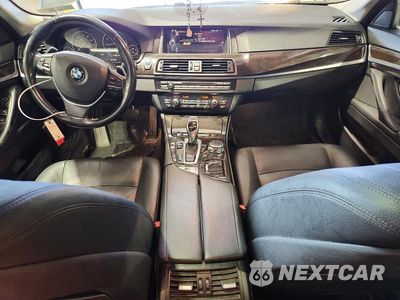 Zdjęcie 8 z 13 samochodu: 2016 BMW 528 XI VIN:WBA5A7C54GG145074 - miniatura