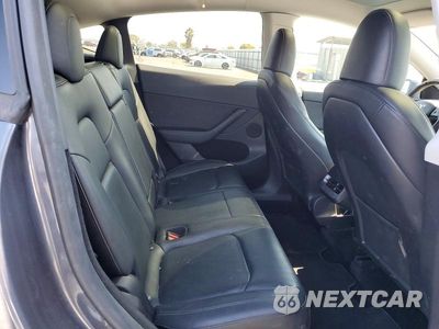 Zdjęcie 11 z 13 samochodu: 2023 TESLA MODEL Y VIN:7SAYGDEE0PF883378 - miniatura
