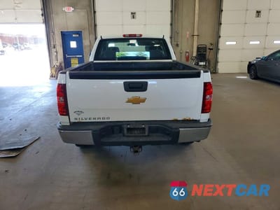 Zdjęcie 6 z 12 samochodu: 2013 CHEVROLET SILVERADO K1500 VIN:1GCRKPEA0DZ102055 - miniatura