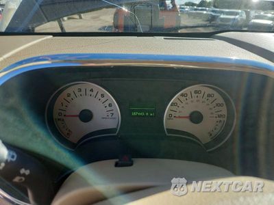 Zdjęcie 9 z 14 samochodu: 2010 FORD EXPLORER EDDIE BAUER VIN:1FMEU7EE5AUA32410 - miniatura