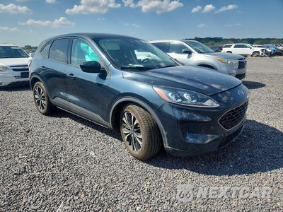Czwarte zdjęcie samochodu z boku: 2022 FORD ESCAPE SE VIN:1FMCU0G62NUC04077 - miniatura