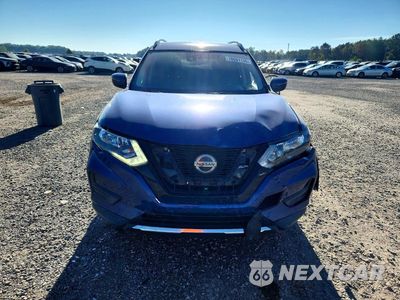 Piąte zdjęcie samochodu w środku: 2019 NISSAN ROGUE S VIN:JN8AT2MT9KW252152 - miniatura