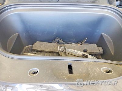 Zdjęcie 11 z 12 samochodu: 2023 TESLA MODEL Y VIN:7SAYGDEE6PF978267 - miniatura