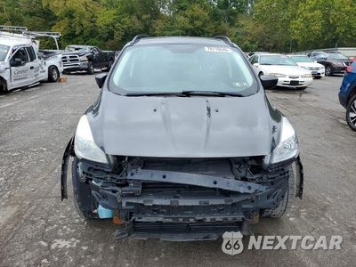 Piąte zdjęcie samochodu w środku: 2016 FORD ESCAPE SE VIN:1FMCU9G94GUC03434 - miniatura