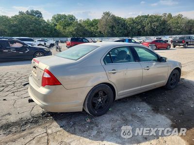 Trzecie zdjęcie samochodu z tyłu: 2010 FORD FUSION SE VIN:3FAHP0HA8AR316667 - miniatura