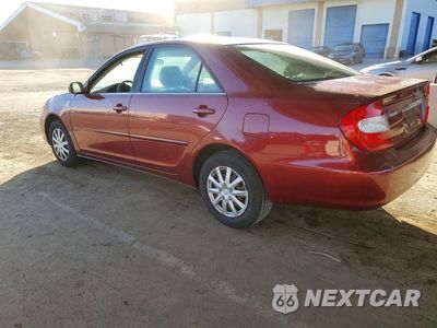 Drugie zdjęcie samochodu z przodu: 2002 TOYOTA CAMRY LE VIN:JTDBE32K020092420 - miniatura