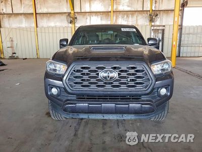 Piąte zdjęcie samochodu w środku: 2022 TOYOTA TACOMA TRD SPORT VIN:3TMAZ5CN3NM164684 - miniatura
