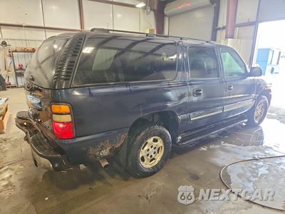 Trzecie zdjęcie samochodu z tyłu: 2005 CHEVROLET SUBURBAN K1500 VIN:1GNFK16Z25J261526 - miniatura