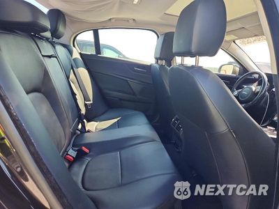 Zdjęcie 10 z 12 samochodu: 2017 JAGUAR XE PREMIUM VIN:SAJAD4BGXHA954675 - miniatura