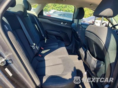 Zdjęcie 10 z 13 samochodu: 2021 KIA K5 LXS VIN:5XXG14J25MG025550 - miniatura
