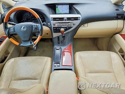 Zdjęcie 8 z 13 samochodu: 2011 LEXUS RX 350 VIN:2T2BK1BA1BC119355 - miniatura
