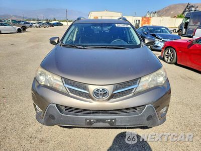 Piąte zdjęcie samochodu w środku: 2013 TOYOTA RAV4 XLE VIN:JTMRFREV0DD043430 - miniatura